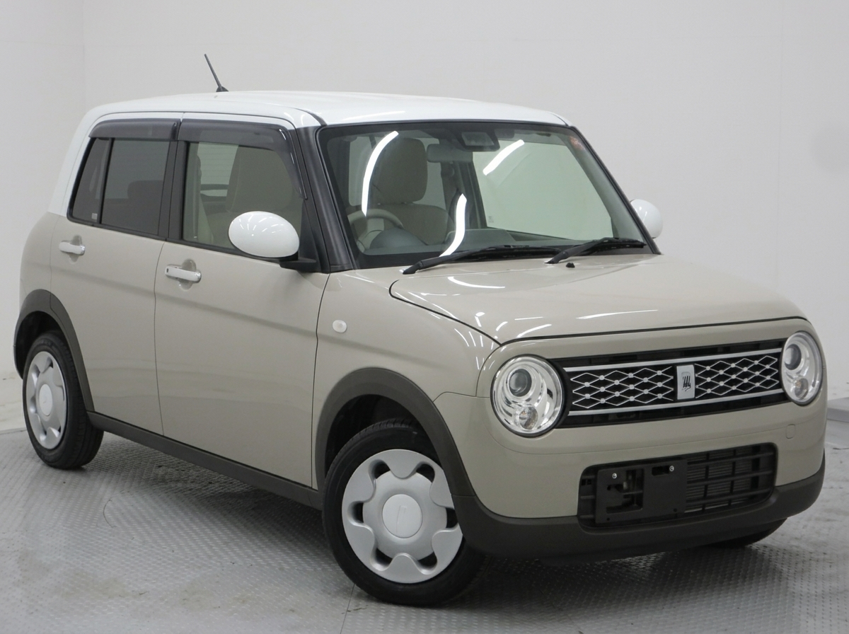 2020 Suzuki  Alto Lapin Mode – 660cc Fuel Efficient | 4WD | Only 10k km | Beige Retro-Chic Luxury